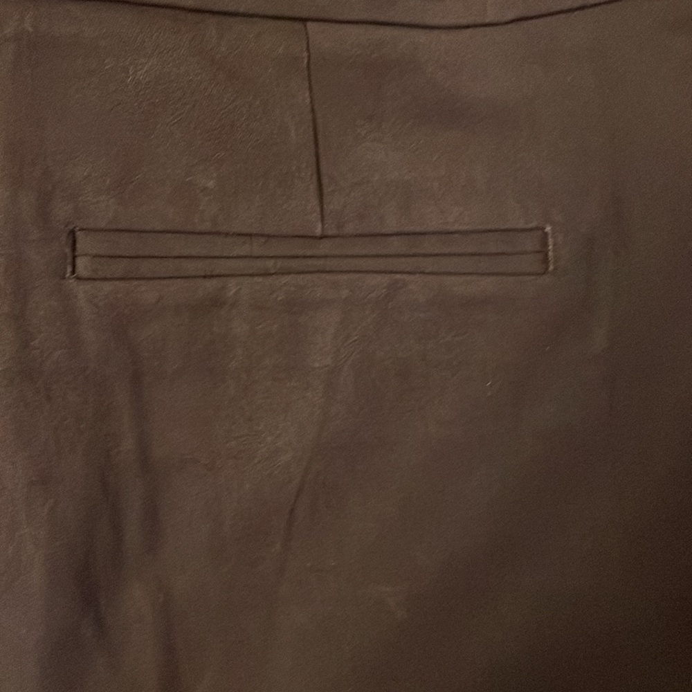 NWT Adjustable hem ankle pants. - Picture 10 of 10